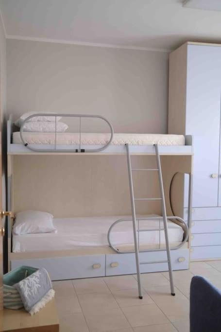 Casa Vacanze 坎波马里诺 外观 照片
